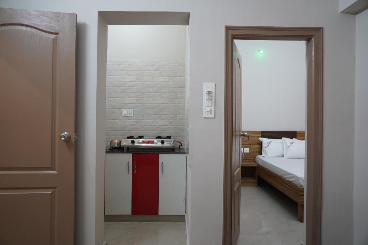 Empark Homestay Bangalore Buitenkant foto